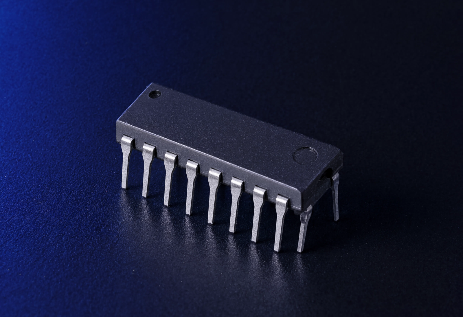 Integrated Circuits and Memory